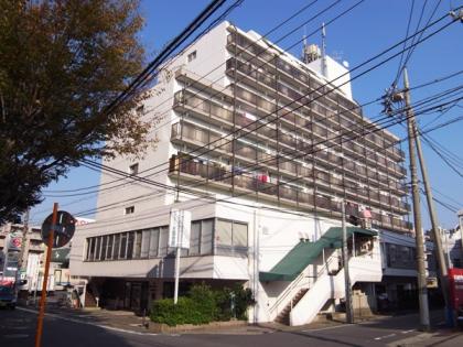 ライフコア世田谷の外観