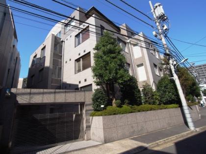 西麻布グランドヒルズの外観