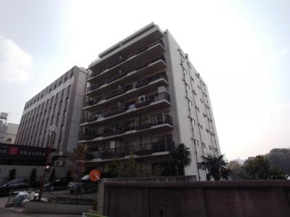 赤坂台マンションの外観