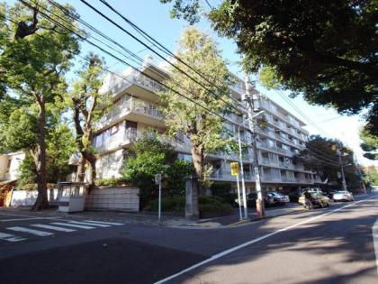 白金マンションの外観