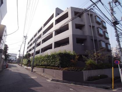 パークテラス下北沢の外観