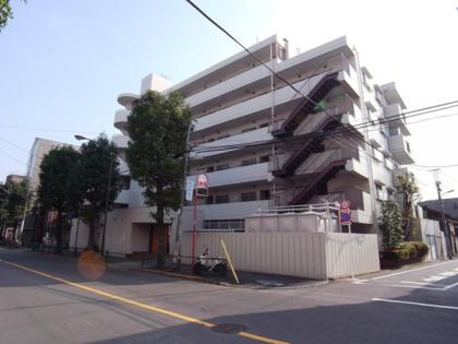 パークハイム三軒茶屋の外観