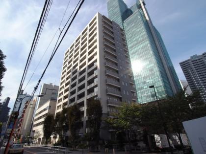 麻布市兵衛町ホームズの外観