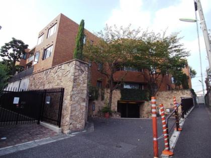 マークス代沢の外観