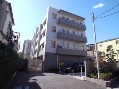 アルス三軒茶屋エストライフの外観