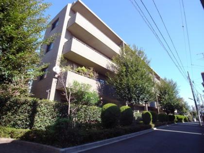 オーベル三軒茶屋の外観