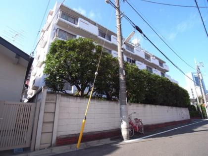 ライオンズマンション上馬の外観