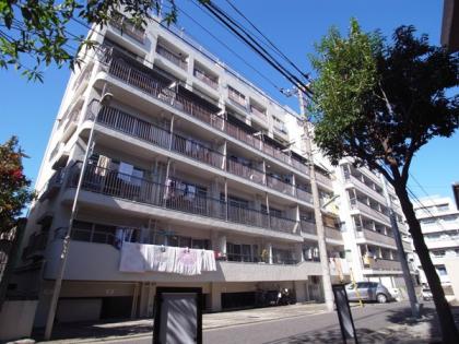 上馬フラワーホームの外観