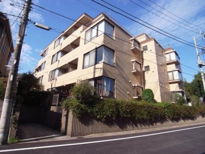 世田谷野沢マートルコートの外観