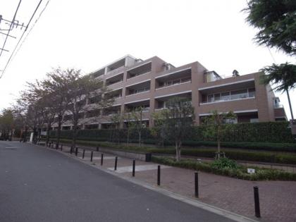 パークシティ弦巻イーストレジデンスの外観