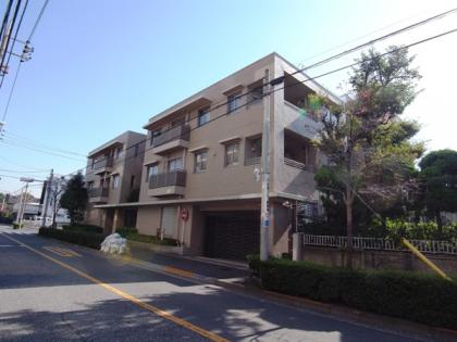 フェアロージュ世田谷弦巻の外観