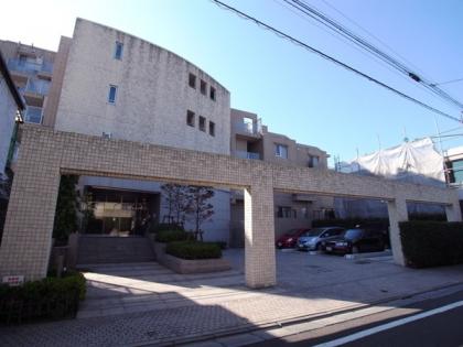 グラーサ経堂桜丘の外観