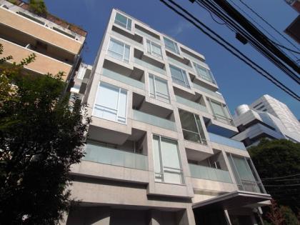 D’グランセ南青山ハイヴァリーの外観