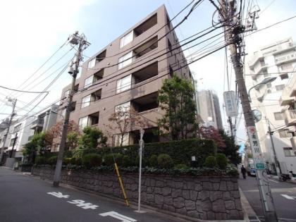 フォルム南麻布の外観