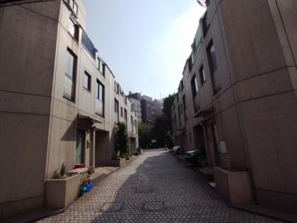 西麻布コンパウンドの外観