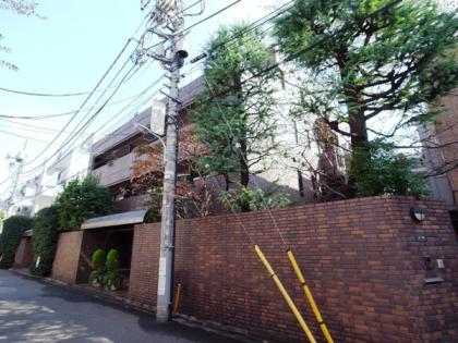 北青山パークマンションの外観