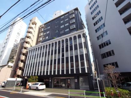 有栖川ナショナルコートの外観