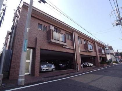 アールヴェール世田谷一丁目の外観