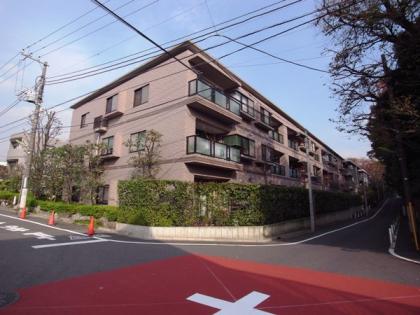 エクレールガーデン深沢の外観