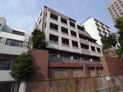 ピアース虎ノ門の外観