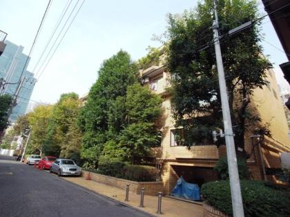 仙石山アネックスの外観