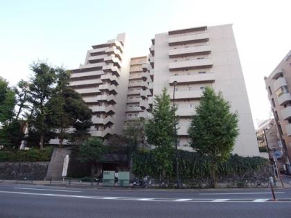 ベルク目黒の外観