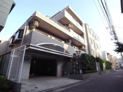 ワールドパレス学芸大学2の外観