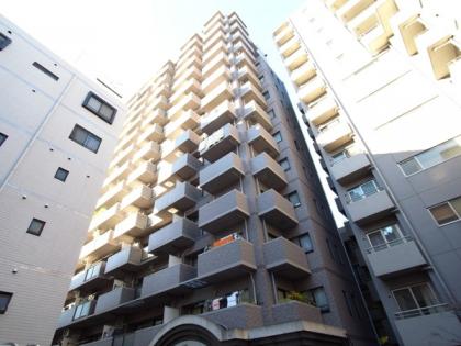 グランベルク芝公園の外観