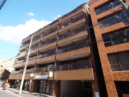 虎ノ門ガーデンの外観