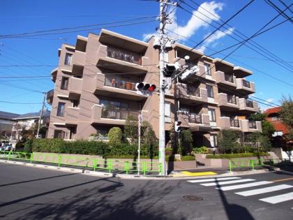 アンセフォルム深沢の外観