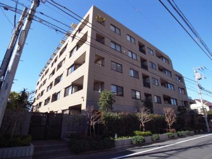 マノー深沢の外観