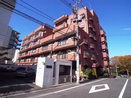 クレードル駒沢公園の外観