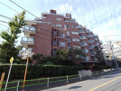 マンション白金台の外観