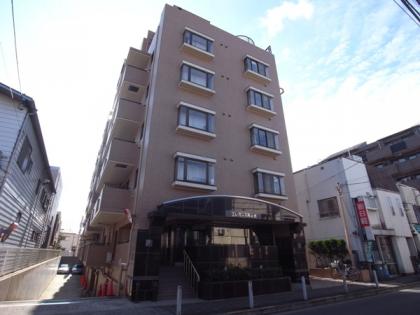 エレガンス尾山台の外観