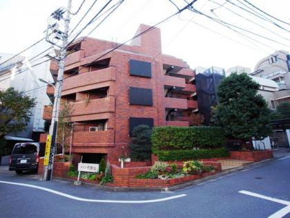 メゾン代官山の外観