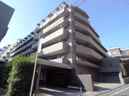 ルピナス渋谷桜丘ガーデンコートの外観