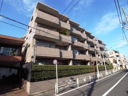 レジオン代官山の外観