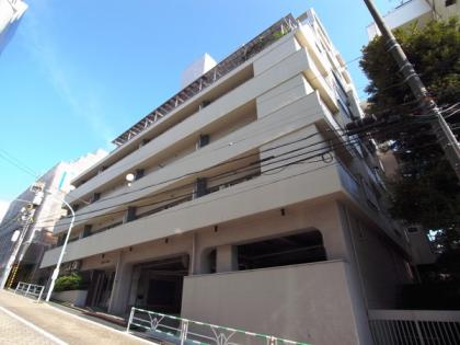 渋谷コーポラスの外観