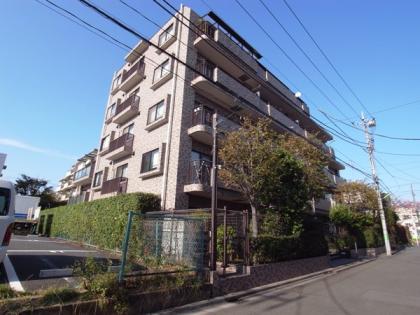 パルミナード尾山台壱番館の外観