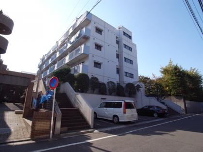 尾山台リバーサイドハイデンスの外観