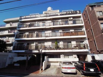 カーサ代官山の外観