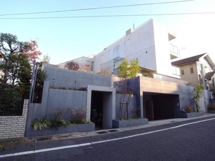 ヒルハウスの外観