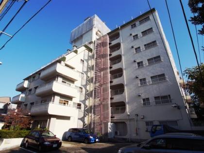 日商岩井恵比寿マンションの外観