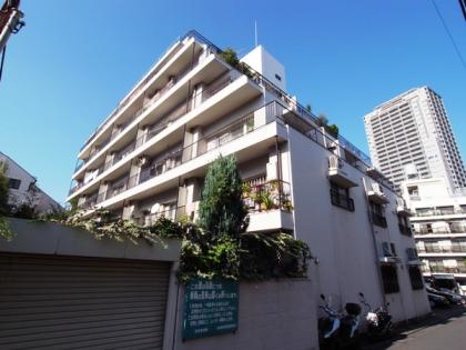 日商岩井代官山マンションの外観