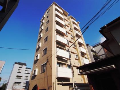 ハイローズ代々木上原の外観