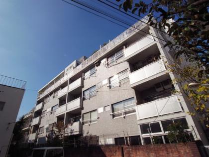 広尾パインクレストの外観