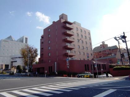 東高代々木上原ペアシティの外観