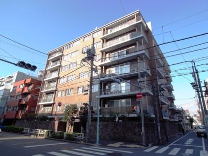 ホーマット富ヶ谷グランドの外観