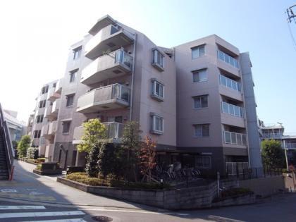 クレッセント二子玉川アッサンブラージュの外観