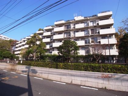 シャンボール瀬田の外観